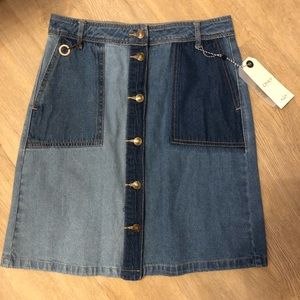 Denim skirt